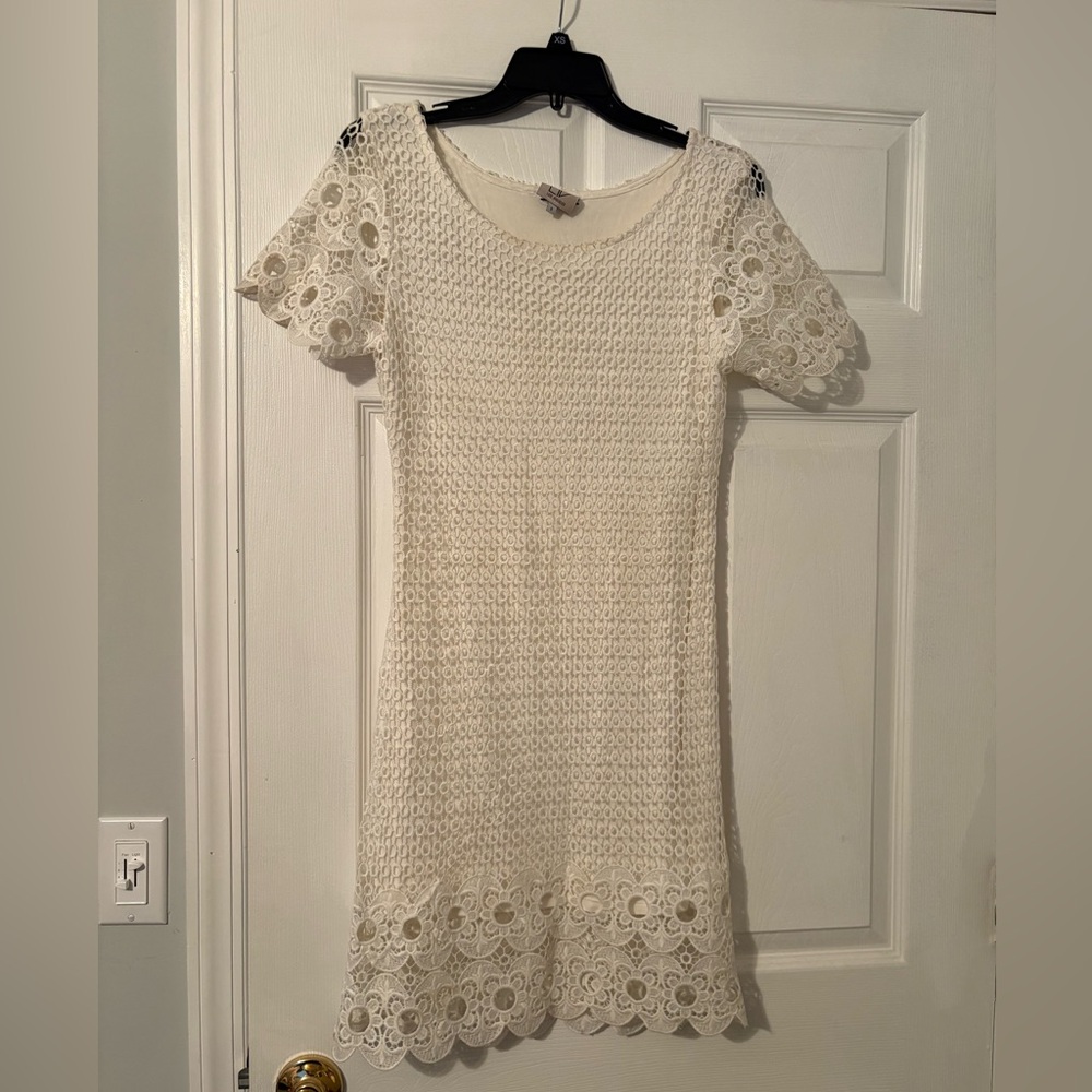 White lace cocktail dress
